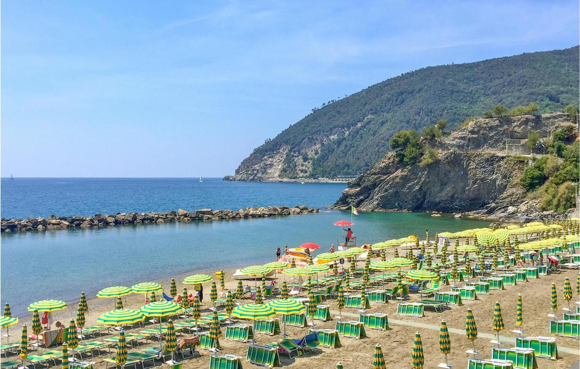 Amazing Apartment In Moneglia With House Sea View Ngoại thất bức ảnh